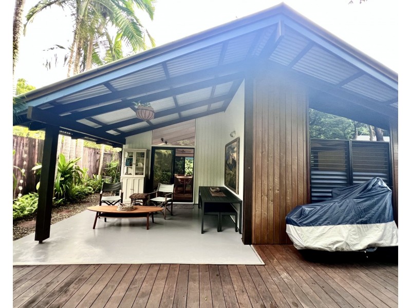 Unit 4/44 Koda St, Wongaling Beach QLD 4852