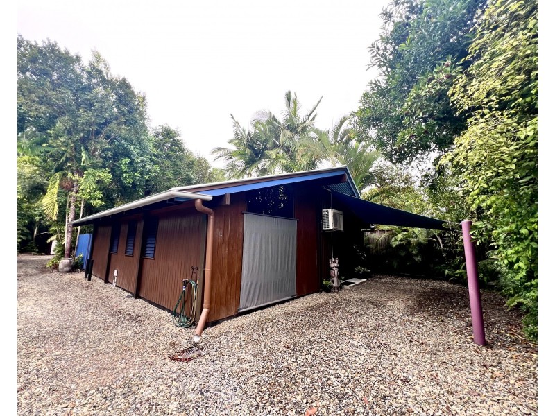 Unit 4/44 Koda St, Wongaling Beach QLD 4852