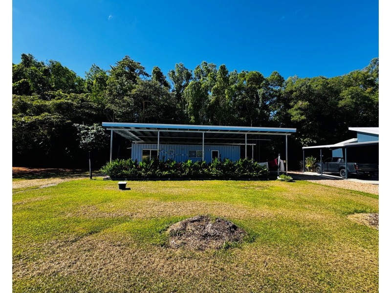 13 Oceanview Drive, Wongaling Beach QLD 4852
