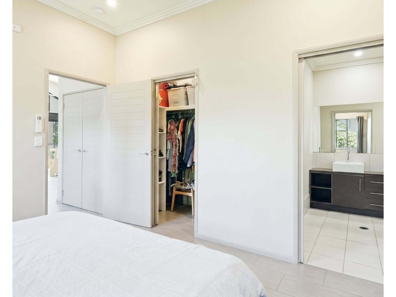 Unit 2/22-24 Jackey Jackey St, South Mission Beach QLD 4852