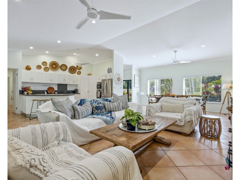 52 Koda Street, Wongaling Beach QLD 4852