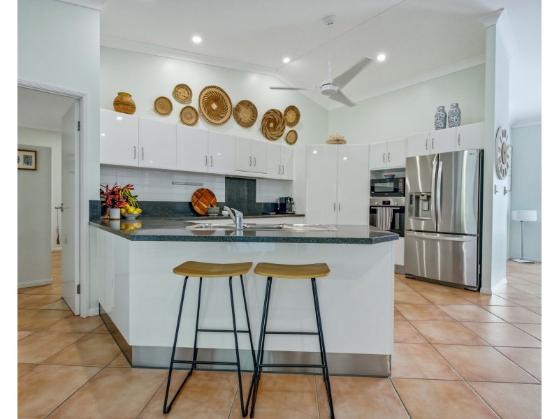 52 Koda Street, Wongaling Beach QLD 4852