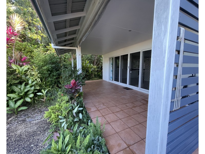 Unit 4/19 Mariner Dr, South Mission Beach QLD 4852