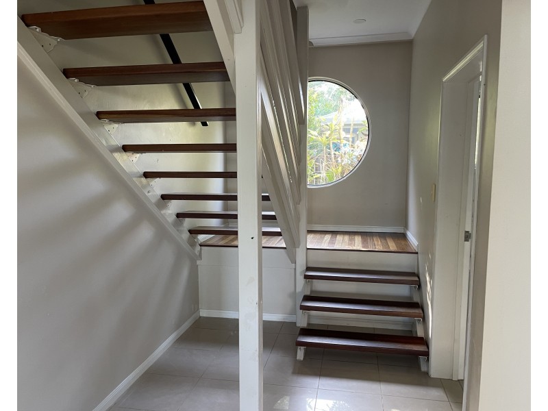 Unit 4/19 Mariner Dr, South Mission Beach QLD 4852