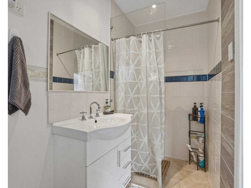5 Jessie Lane, South Mission Beach QLD 4852