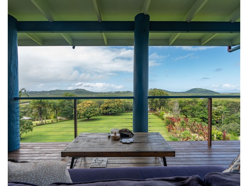 19 Hillview Court, Carmoo QLD 4852
