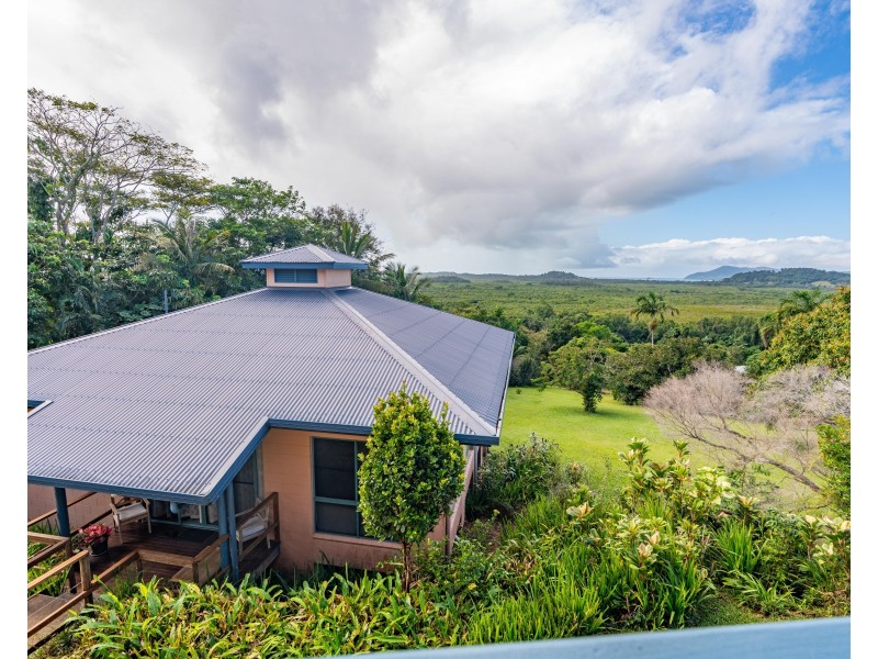 19 Hillview Court, Carmoo QLD 4852