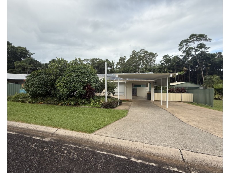 25 Kent Close, Mission Beach QLD 4852