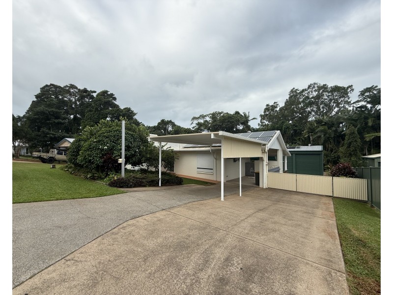25 Kent Close, Mission Beach QLD 4852