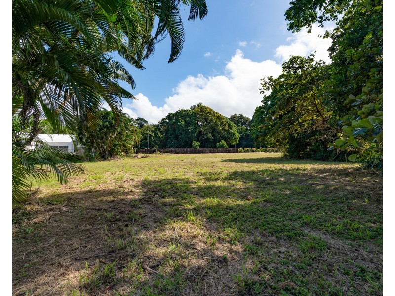 6A Casuarina Avenue, Mission Beach QLD 4852