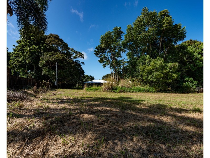 6A Casuarina Avenue, Mission Beach QLD 4852