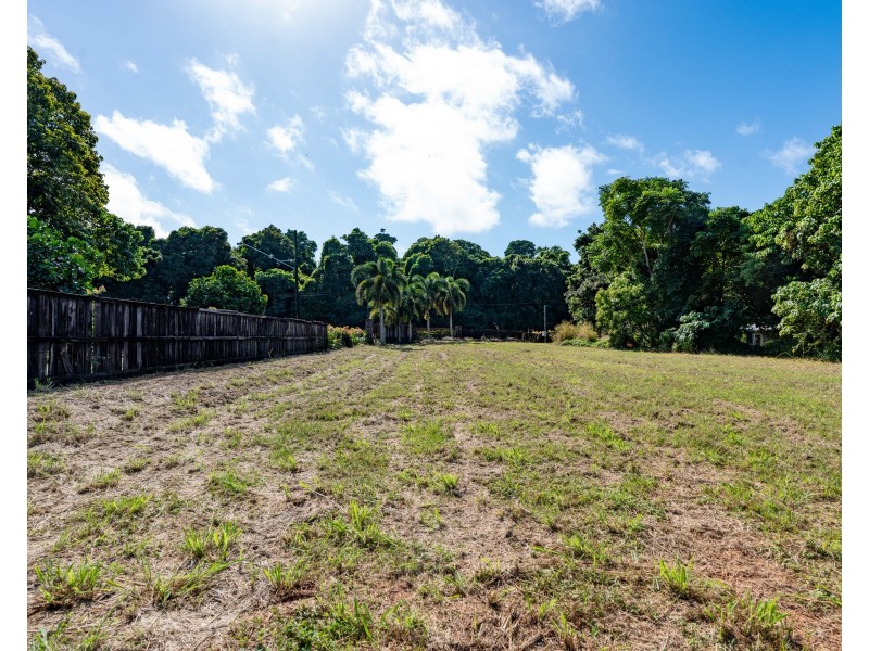 6A Casuarina Avenue, Mission Beach QLD 4852