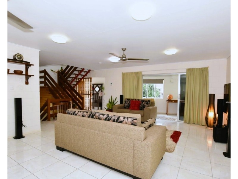 3 Kirk Street, Tully QLD 4854
