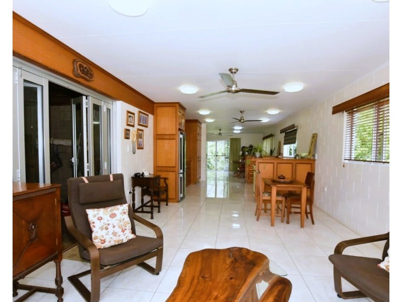 3 Kirk Street, Tully QLD 4854
