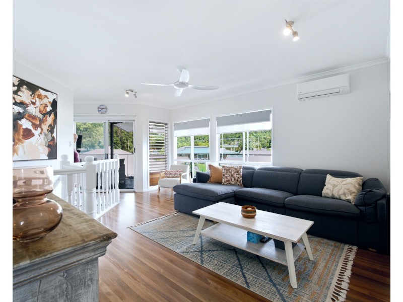 18 Buccaneer Street, South Mission Beach QLD 4852