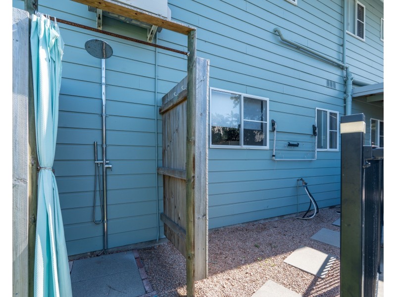 18 Buccaneer Street, South Mission Beach QLD 4852