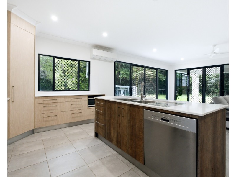 37 Sanctuary Crescent, Wongaling Beach QLD 4852