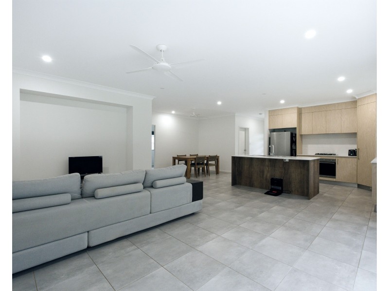 37 Sanctuary Crescent, Wongaling Beach QLD 4852