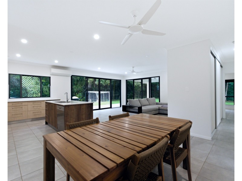 37 Sanctuary Crescent, Wongaling Beach QLD 4852
