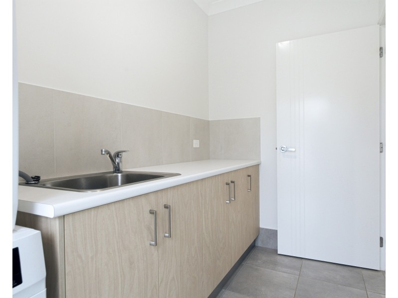 37 Sanctuary Crescent, Wongaling Beach QLD 4852