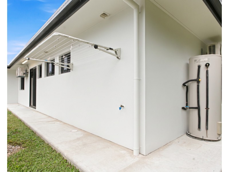 37 Sanctuary Crescent, Wongaling Beach QLD 4852