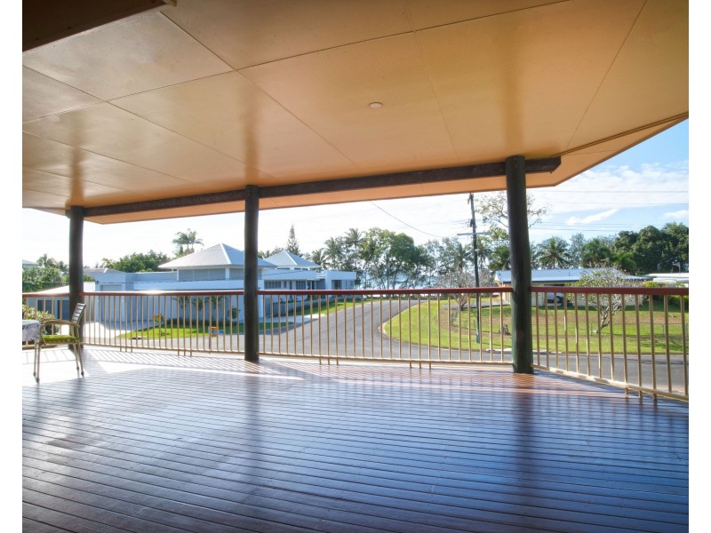 30 Wall Street, South Mission Beach QLD 4852