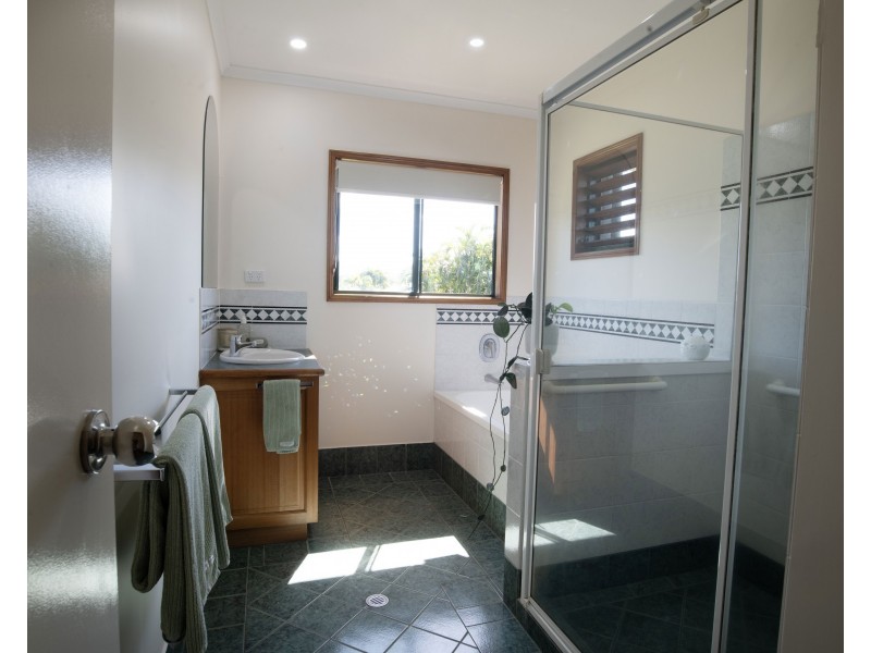 30 Wall Street, South Mission Beach QLD 4852