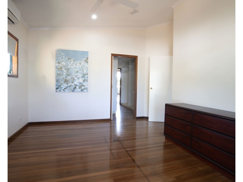 30 Wall Street, South Mission Beach QLD 4852