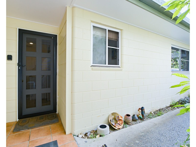 Unit 5/30 Bingil Bay Road, Bingil Bay QLD 4852