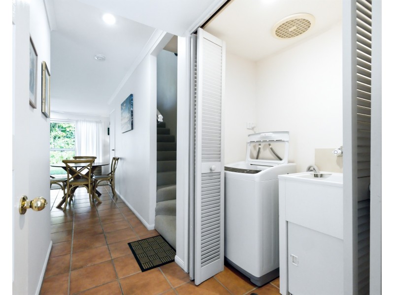 Unit 5/30 Bingil Bay Road, Bingil Bay QLD 4852