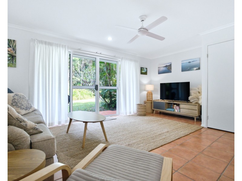 Unit 5/30 Bingil Bay Road, Bingil Bay QLD 4852