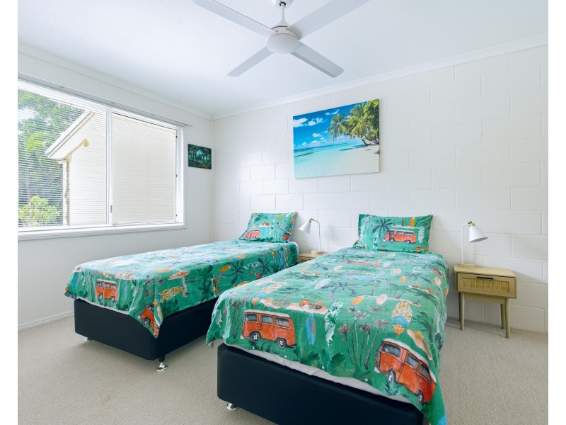 Unit 5/30 Bingil Bay Road, Bingil Bay QLD 4852