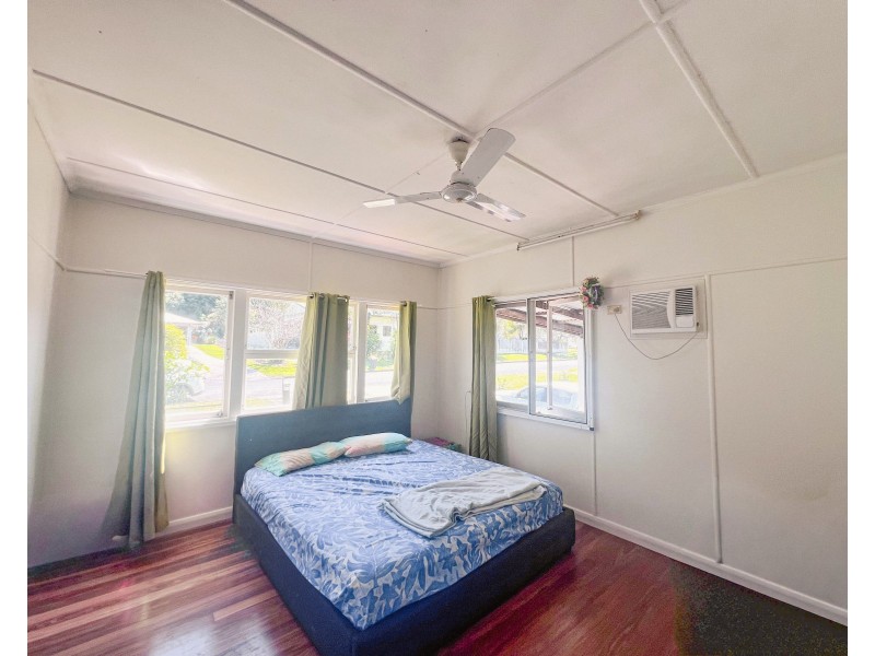 9 Mcquillen Street, Tully QLD 4854