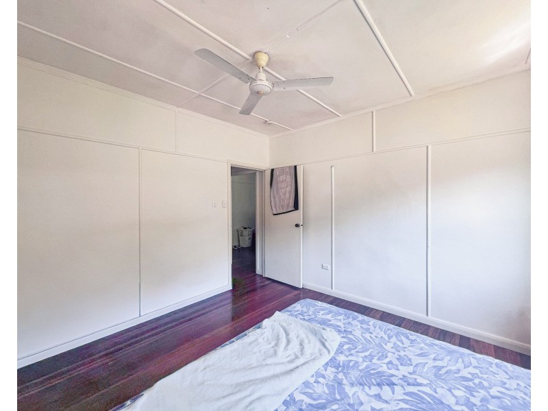 9 Mcquillen Street, Tully QLD 4854