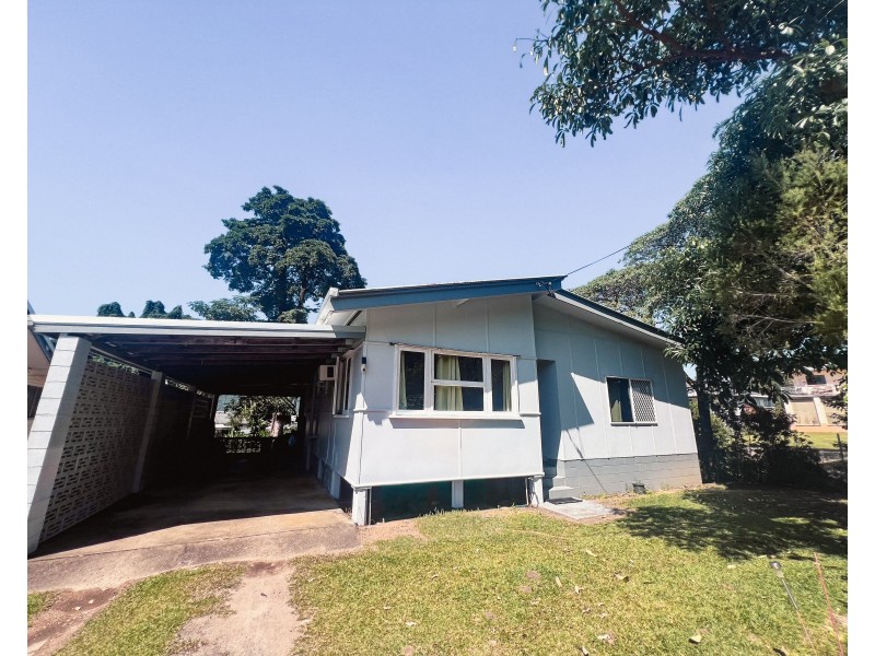 9 Mcquillen Street, Tully QLD 4854