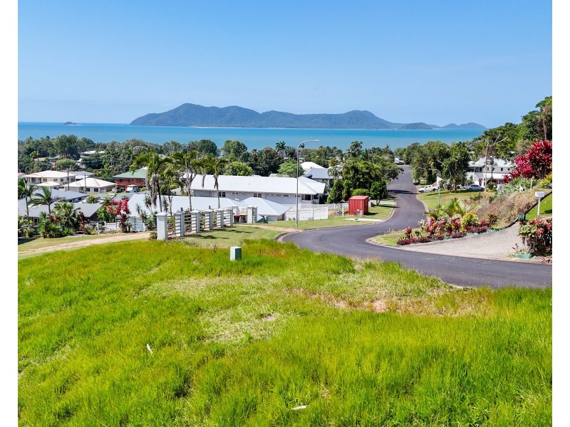 30 Campbell Terrace, South Mission Beach QLD 4852
