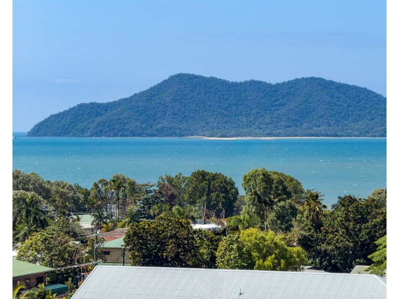 30 Campbell Terrace, South Mission Beach QLD 4852