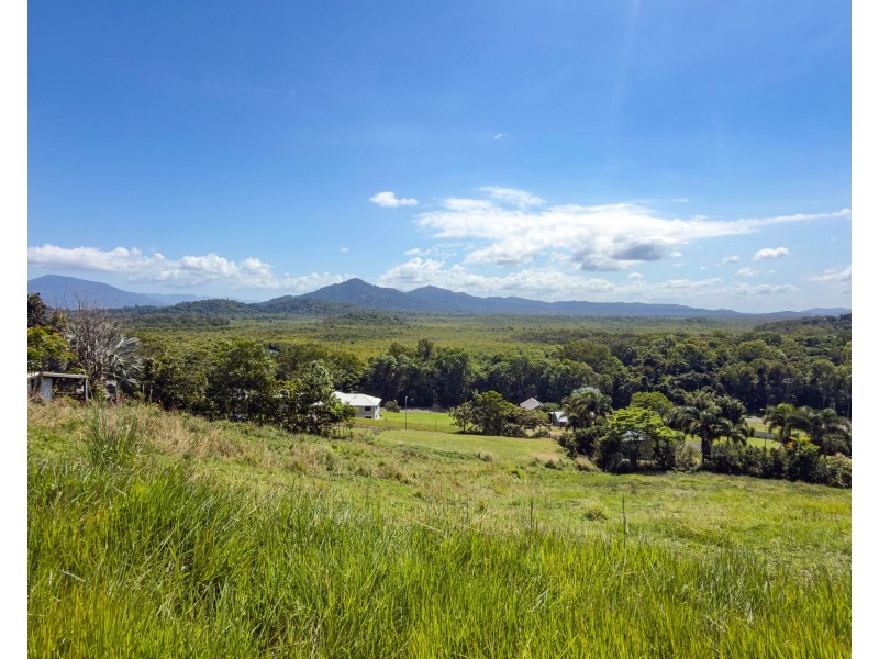 30 Campbell Terrace, South Mission Beach QLD 4852