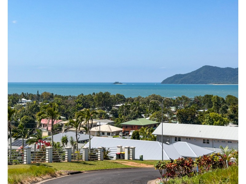 30 Campbell Terrace, South Mission Beach QLD 4852