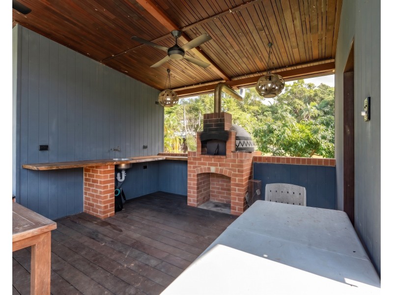 20 Wongaling Beach Road, Wongaling Beach QLD 4852