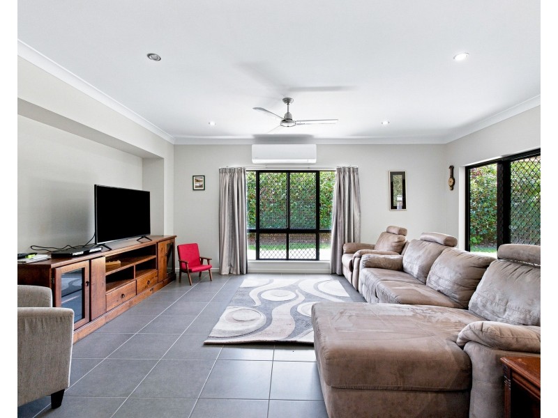 24 Clipper Court, South Mission Beach QLD 4852