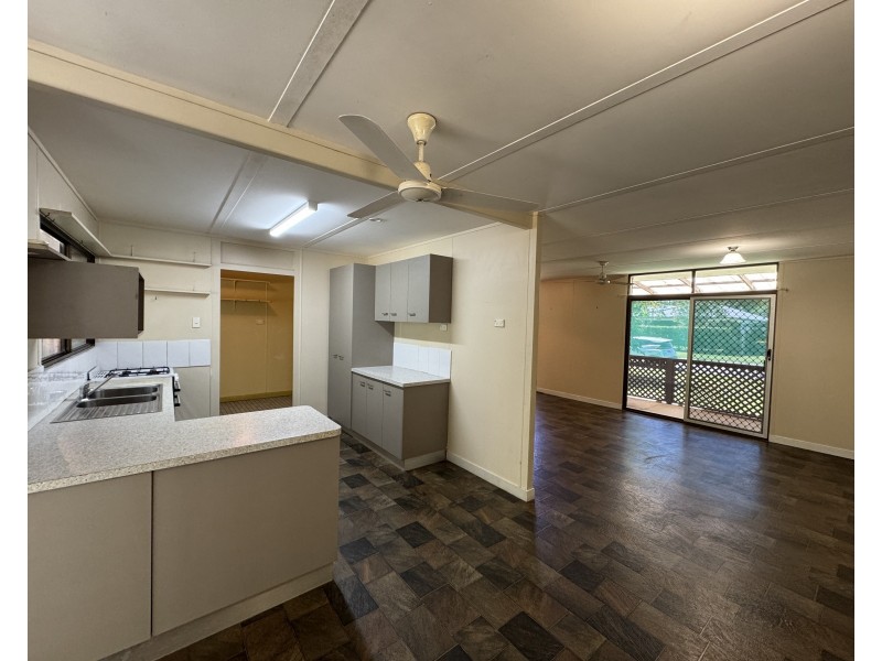 13 Kwila Street, Wongaling Beach QLD 4852