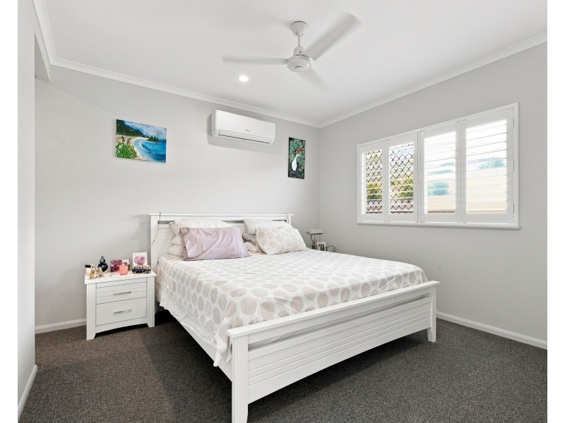 8 Shore Street, Wongaling Beach QLD 4852