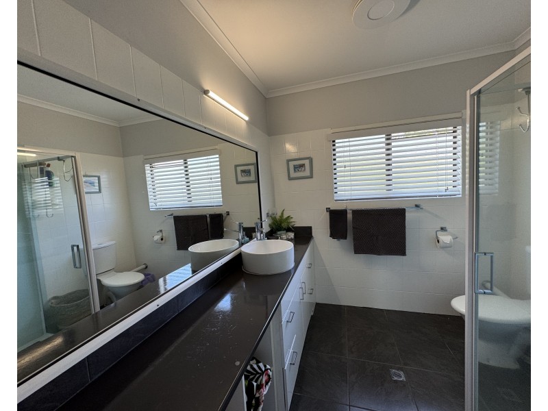 Unit 5/75 Reid Road, Wongaling Beach QLD 4852