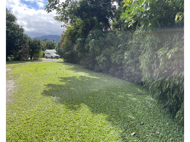 10 Corbett Close, Bulgun QLD 4854