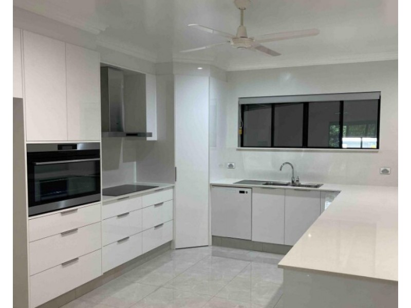 10 Corbett Close, Bulgun QLD 4854