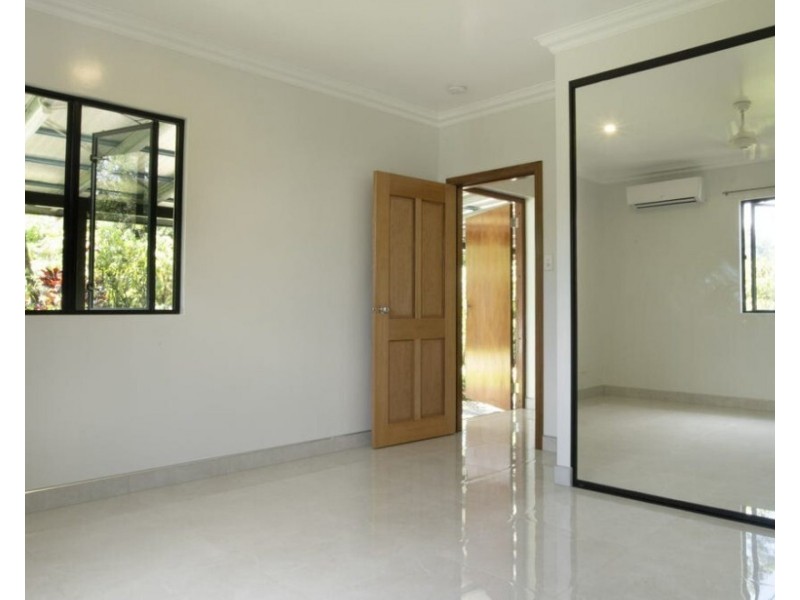 10 Corbett Close, Bulgun QLD 4854