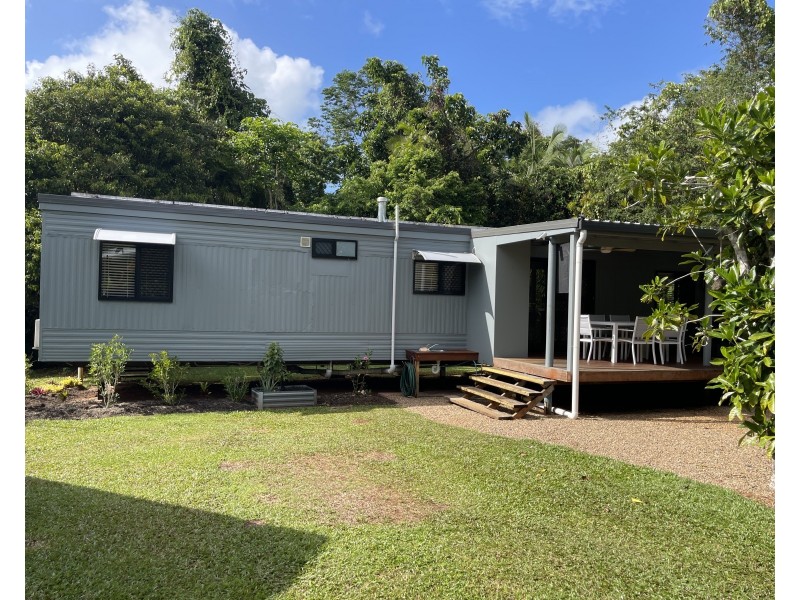 6 Hutchison Close, Mission Beach QLD 4852