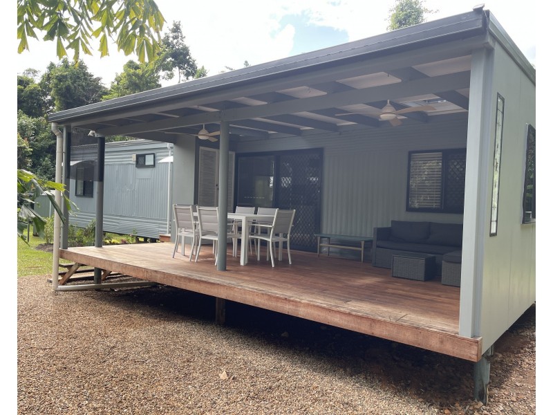 6 Hutchison Close, Mission Beach QLD 4852