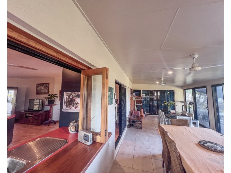 16 Jackey Jackey Street, South Mission Beach QLD 4852